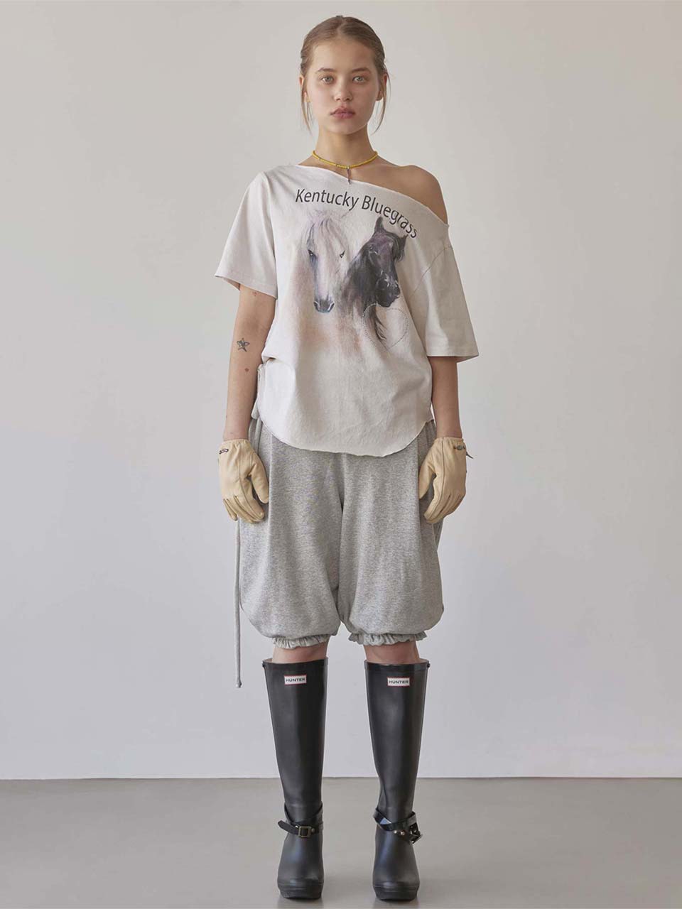 Pumpkin Half Sweatpants Grey - SCULPTOR - now available in London at YUGU.