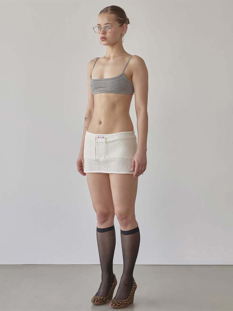 Eyelet Knit Skort Ivory – SCULPTOR – London UK | YUGU
