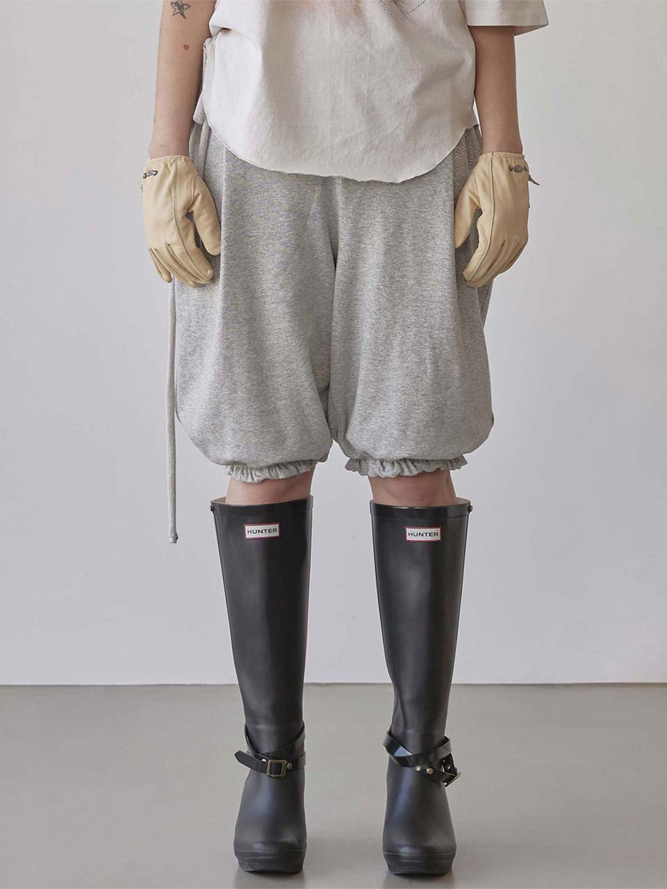 Pumpkin Half Sweatpants Grey - SCULPTOR - now available in London at YUGU.