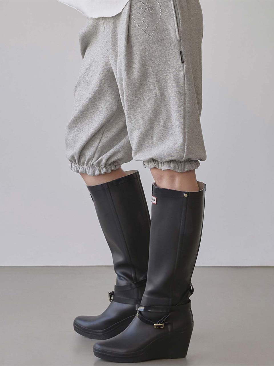 Pumpkin Half Sweatpants Grey - SCULPTOR - now available in London at YUGU.