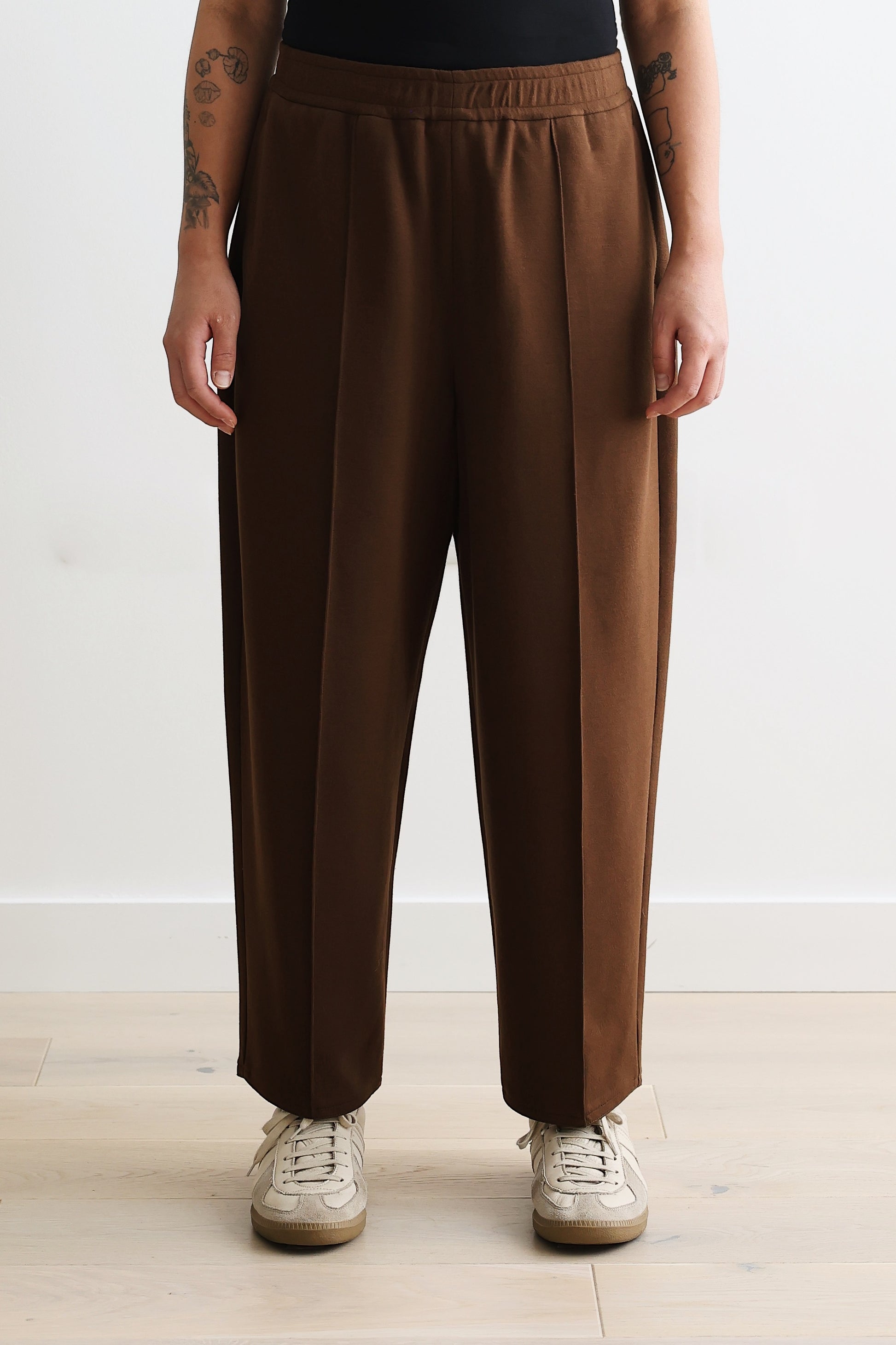Tailored Loungewear Jogger Brown – JIN LEE – London UK | YUGU