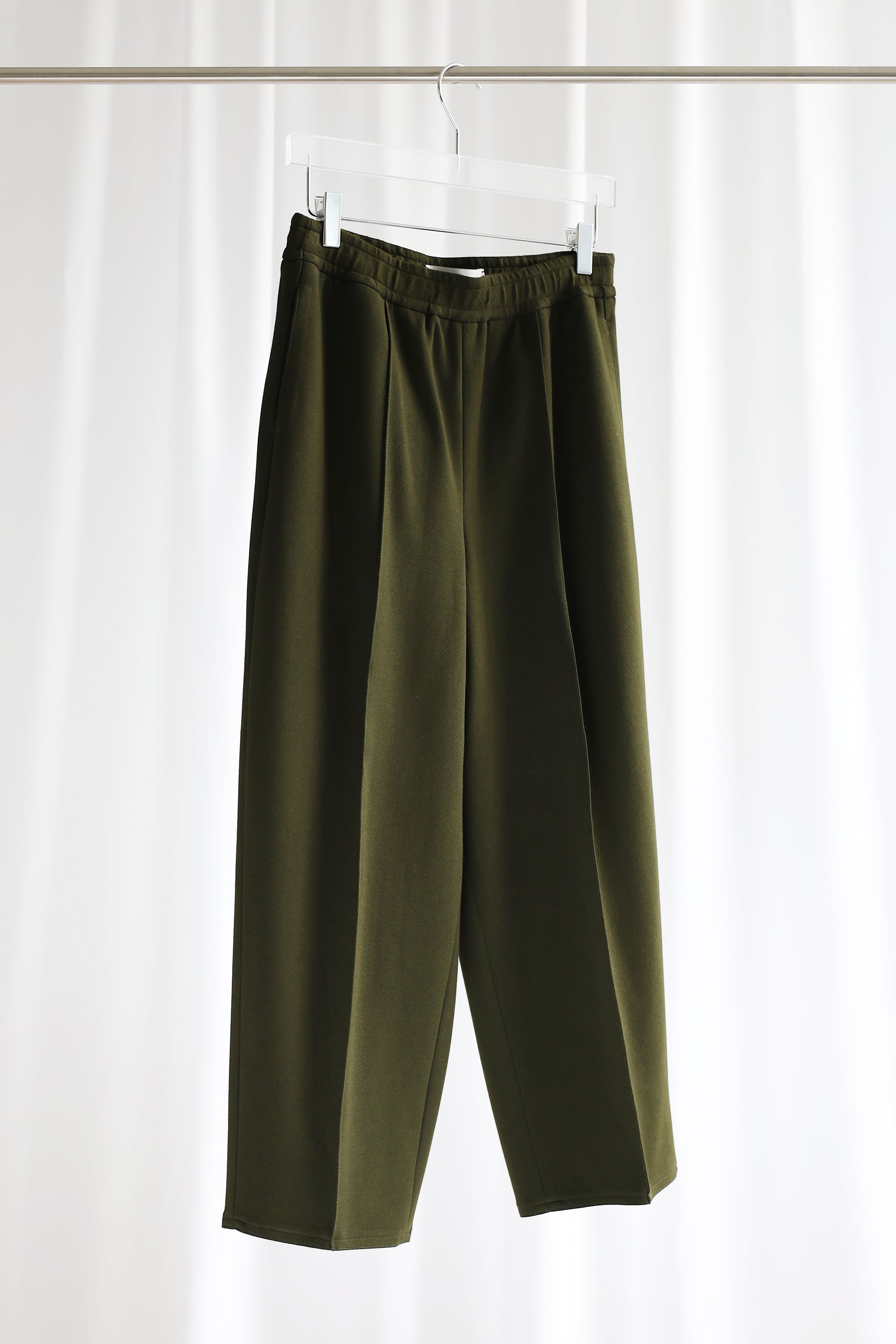 Tailored Loungewear Jogger Green – JIN LEE – London UK | YUGU