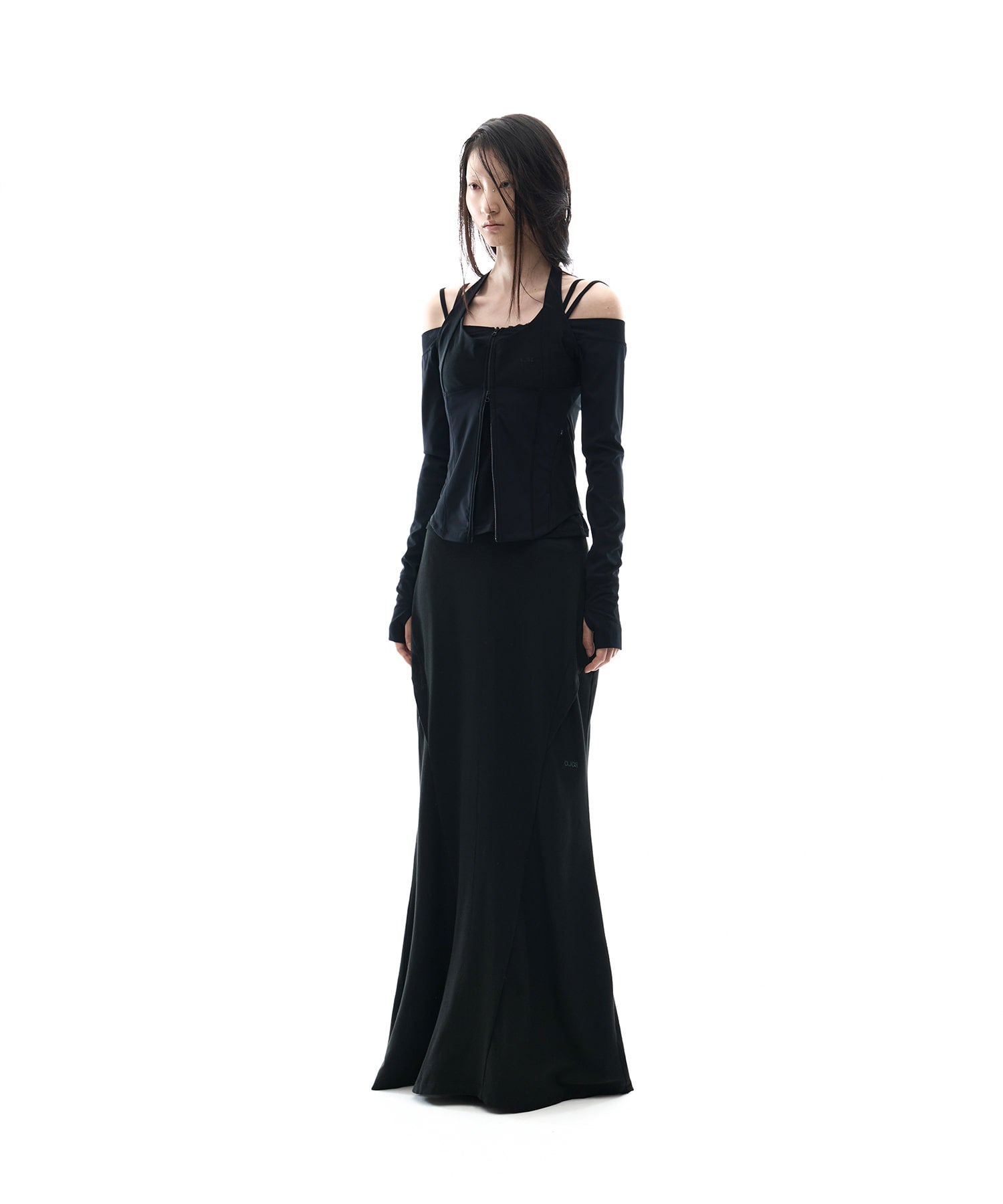 Off Shoulder Halter Zip up [Black] – OJOS – London UK | YUGU